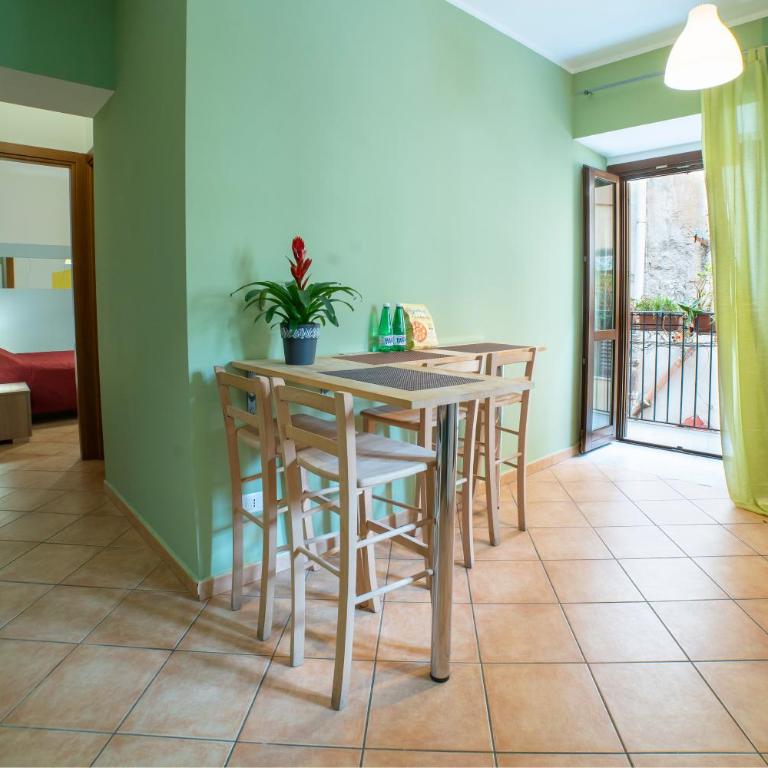 Happie Casa Il Capo & La Cattedrale - Appartamento con 1 Camera da Letto - 1