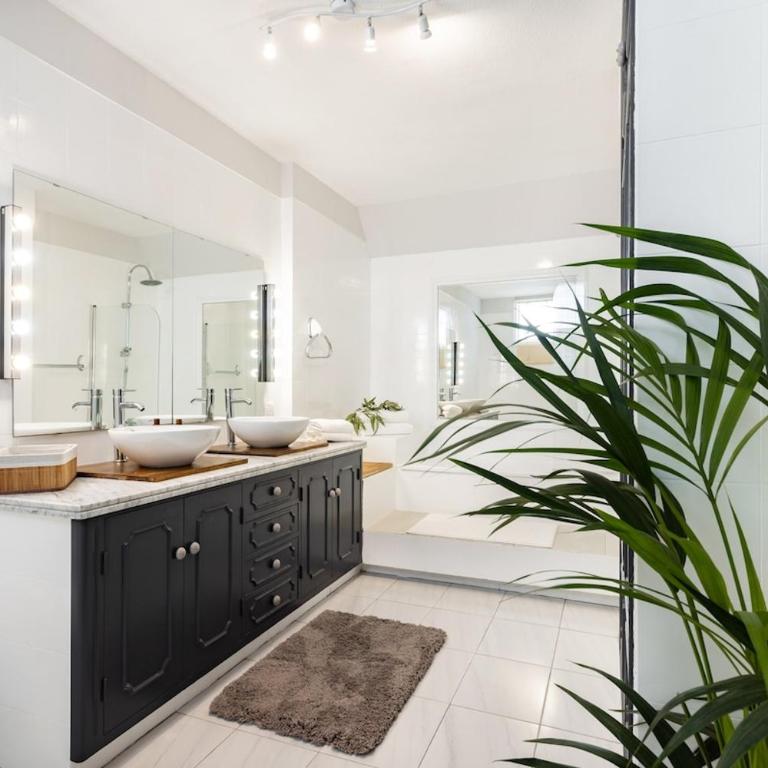 EDEN RENTALS Oasis Penthouse in Santa Cruz - Apartamento Superior - 22