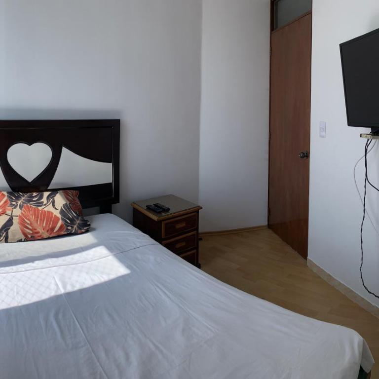 Apartment 03 dormitorios San Miguel - Three-Bedroom Apartment - 12