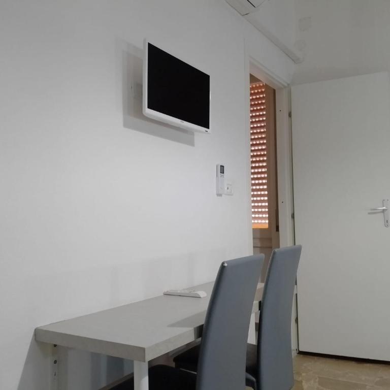 PORRINO Guest House - Affittacamere - Camera Matrimoniale con Bagno Privato - 8