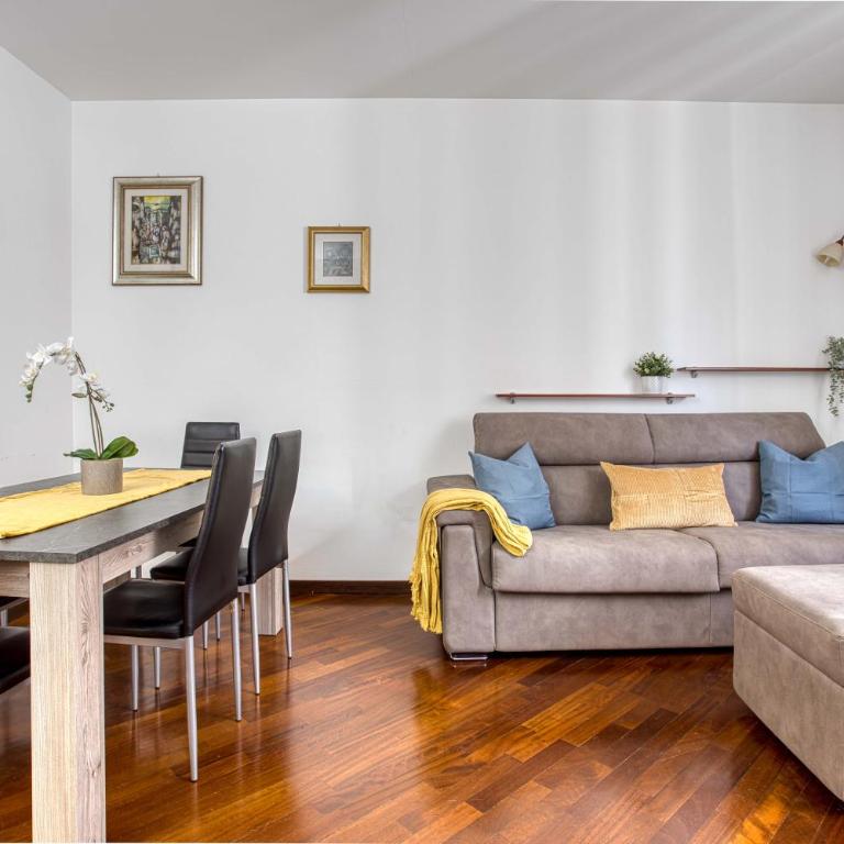 Casa Tricolore - One-Bedroom Apartment - 19