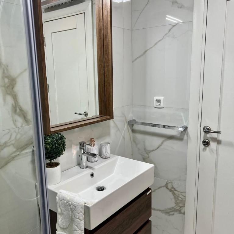 Kovacevic Apartments - Apartment with Sea View - 35