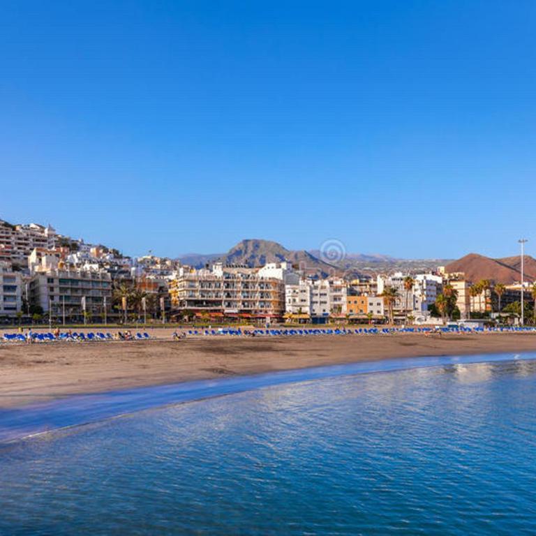 Los Cristianos - Emeterio Center Apartament - 5 min Beach - Apartamento - 3