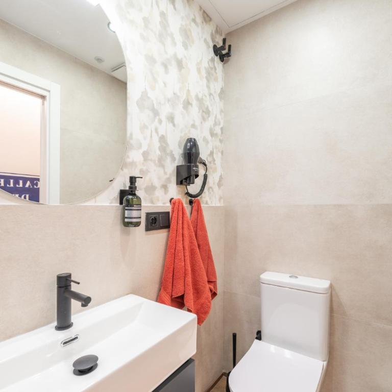 The HEART of the CITY, SOL, by MONARO***** - Apartamento Superior - 89