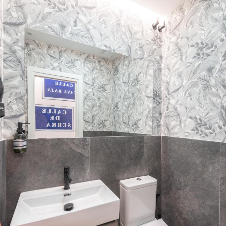 The HEART of the CITY, SOL, by MONARO***** - Apartamento Superior - 67