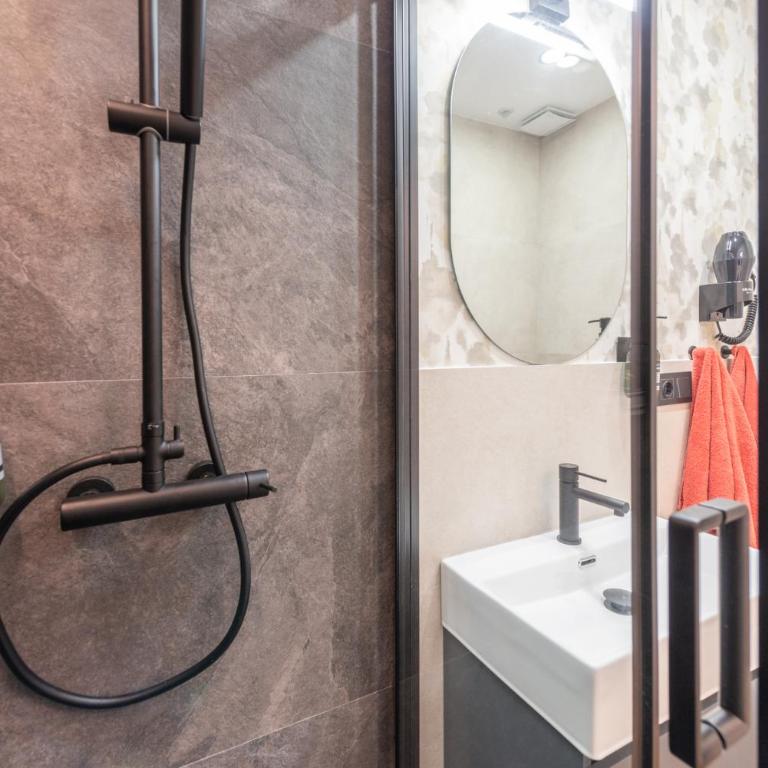 The HEART of the CITY, SOL, by MONARO***** - Apartamento Superior - 55