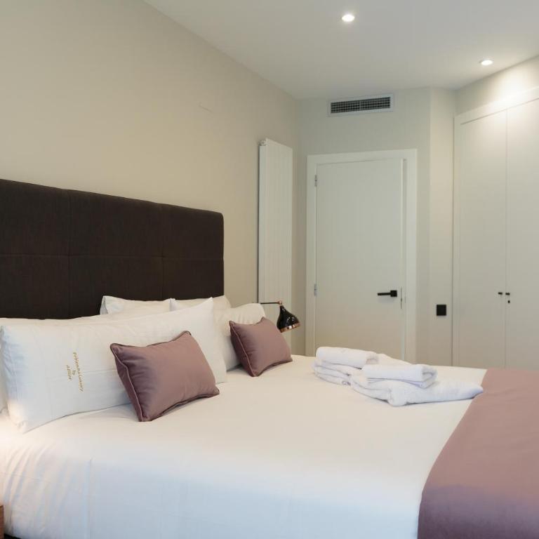 RAMBLA POBLENOU Luxury - Superior Apartment - 23