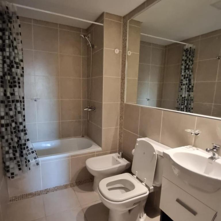 Dpto temporario a metros de la terminal y hospital de niños - Apartamento de 1 dormitorio - 7