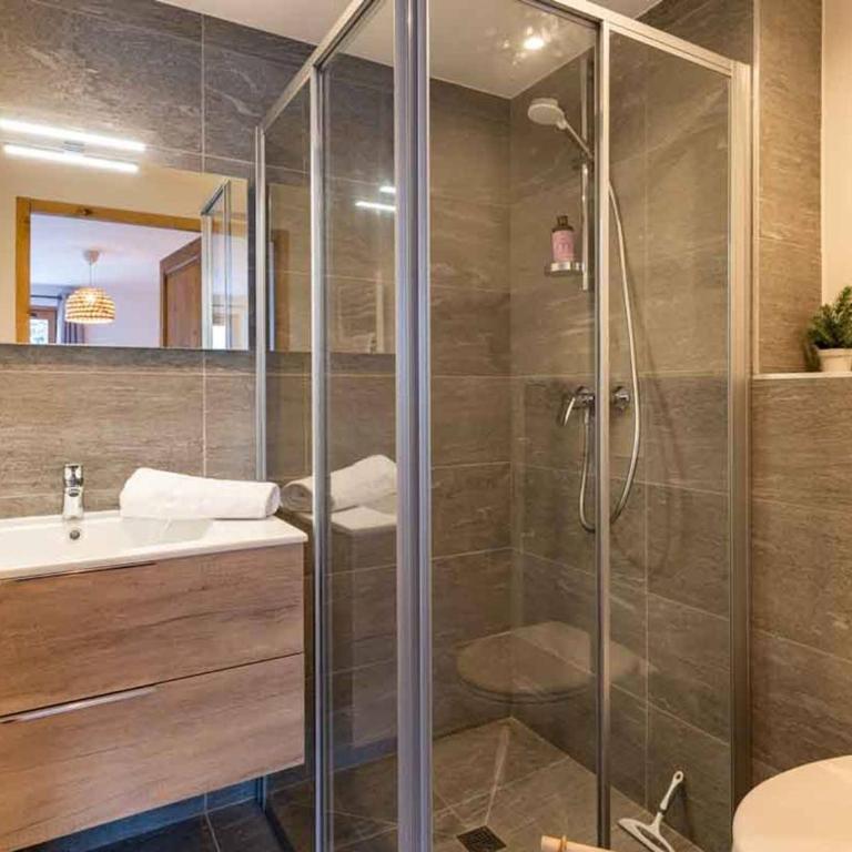 Appartement 6 pers, 2 chambres, balcon, parking, WIFI - Appartement 2 Chambres - 7