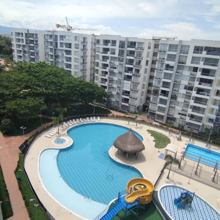 Acogedor Apartamento en Ricaurte con BBQ - Apartamento de 3 dormitorios - 8