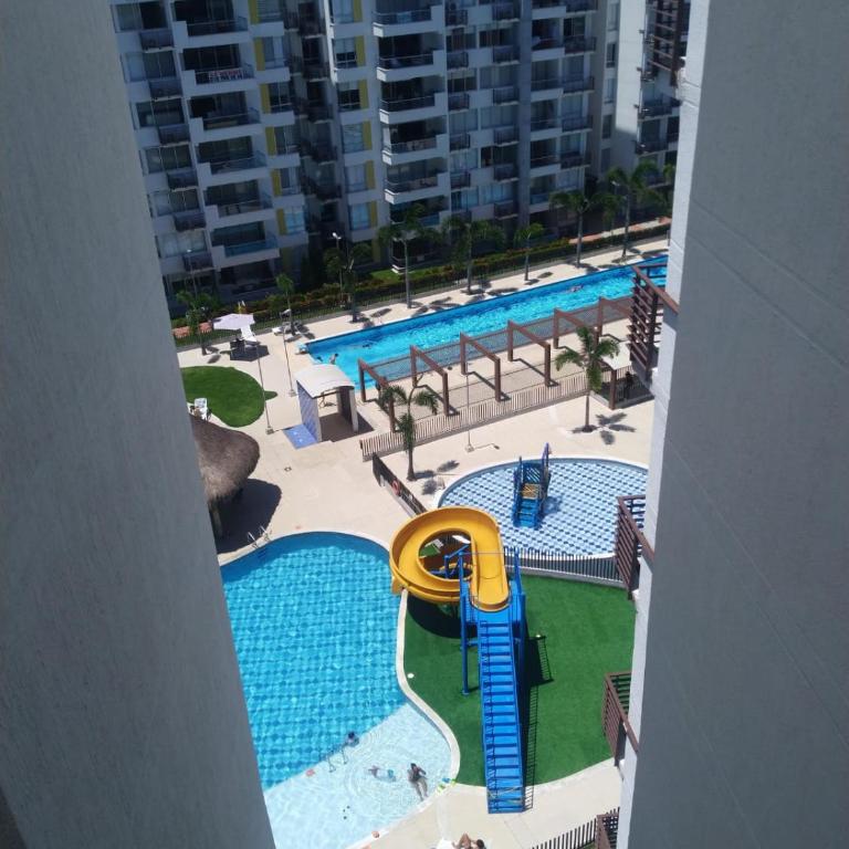 Acogedor Apartamento en Ricaurte con BBQ - Apartamento de 3 dormitorios - 1