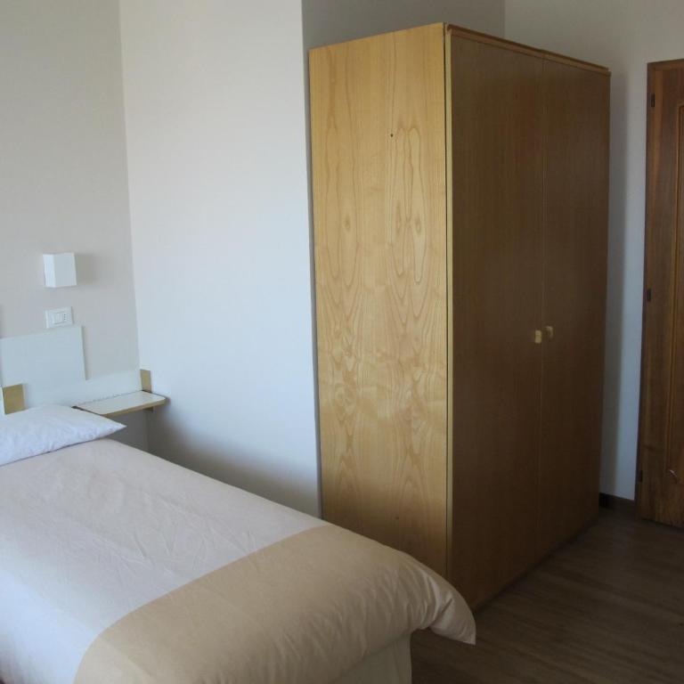 B&B Villa Filotea & Apartment - Double or Twin Room with Garden View - 3