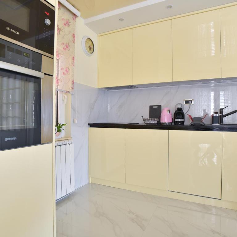 Villa Dragana with heading swimming pool and parking - Vila sa Sopstvenim Bazenom - 33