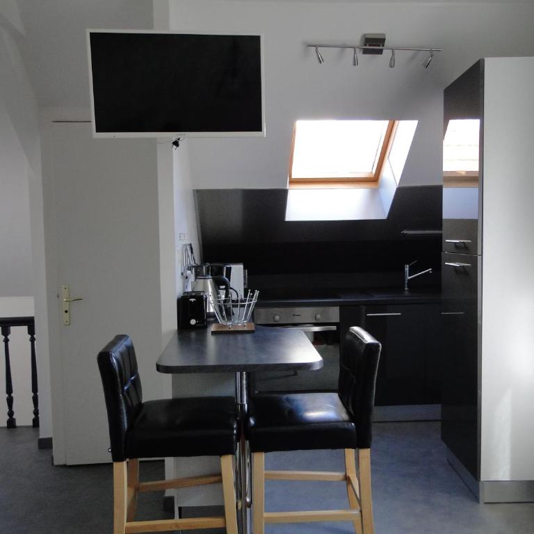 Tout confort et proximité. - One-Bedroom Apartment - 4