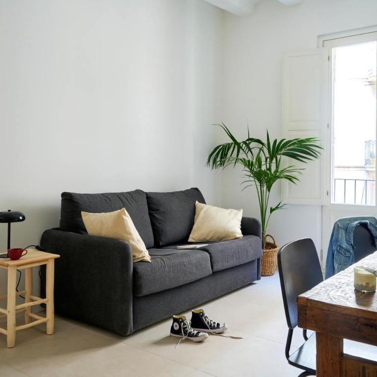 Eco Boutique Hostal Grau - One-Bedroom Apartment with living room and kitchen - 4