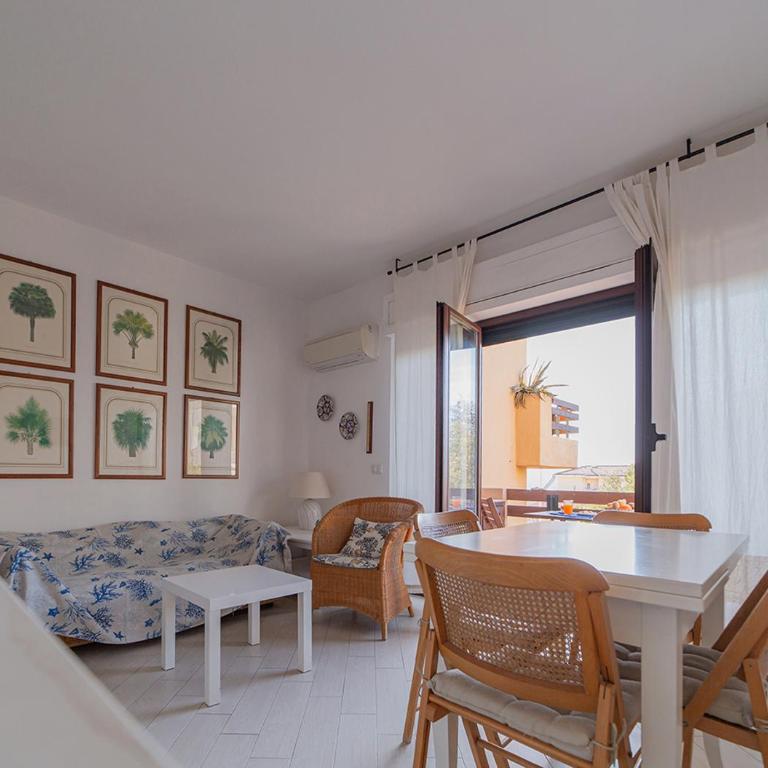 Laureliving Holiday Home Cala Maiore 01 - Appartamento con 2 Camere da Letto - 5