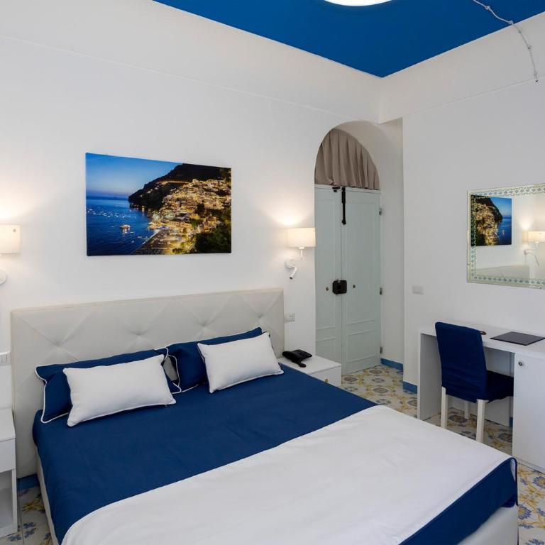 Locanda Costa D'Amalfi - Camera Matrimoniale/Doppia con Letti Singoli con Terrazza e Vista Mare - 6