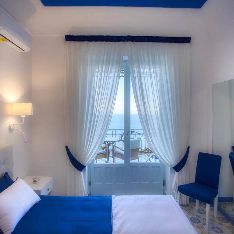 Locanda Costa D'Amalfi - Camera Matrimoniale/Doppia con Letti Singoli con Terrazza e Vista Mare - 22