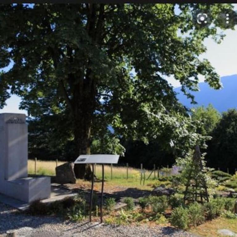 Magnifique studio au bord du lac du Bourget à proximité d'Aix-les-Bains - Appartement 1 Chambre - 4