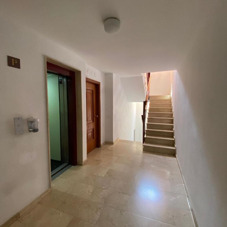 Apartamento PARADISE Solo Familias - Apartamento de 3 dormitorios - 76