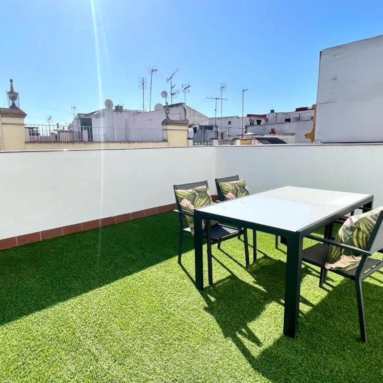 Eva Recommends Soho Alameda - Duplex Apartment with Terrace - 1