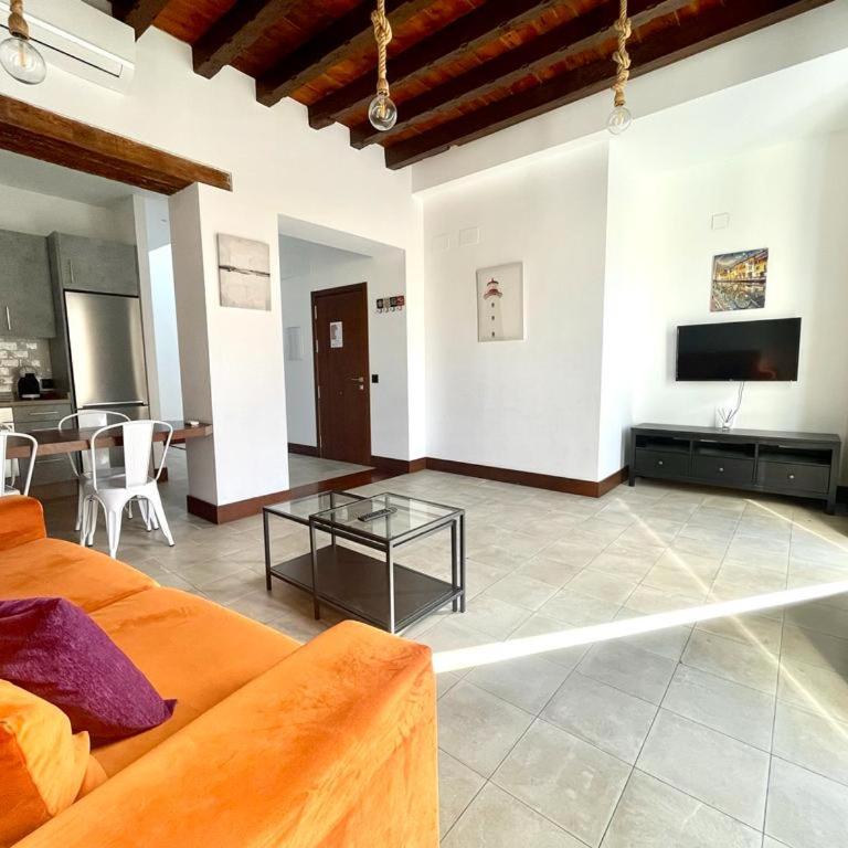 Eva Recommends Triana - Apartamento de 2 dormitorios sin terraza - 3