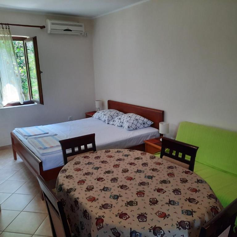 Apartment Cizek 2 - Studio Apartment - 16