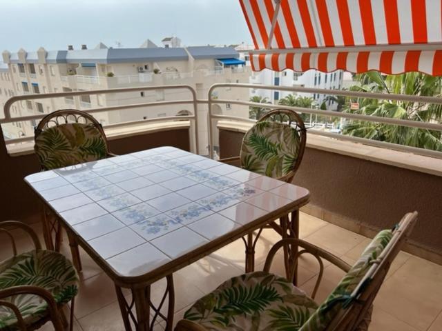 Alcocebre Playa del Cargador - Three-Bedroom Apartment - 4