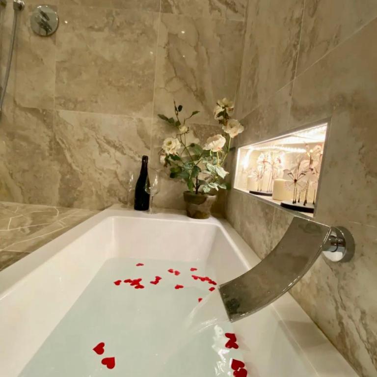 Luxury 2 al duomo di parma - Appartamento con 1 Camera da Letto - 8