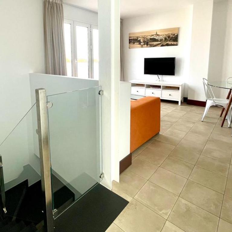 Eva Recommends Triana - Apartamento Dúplex con terraza privada - 6