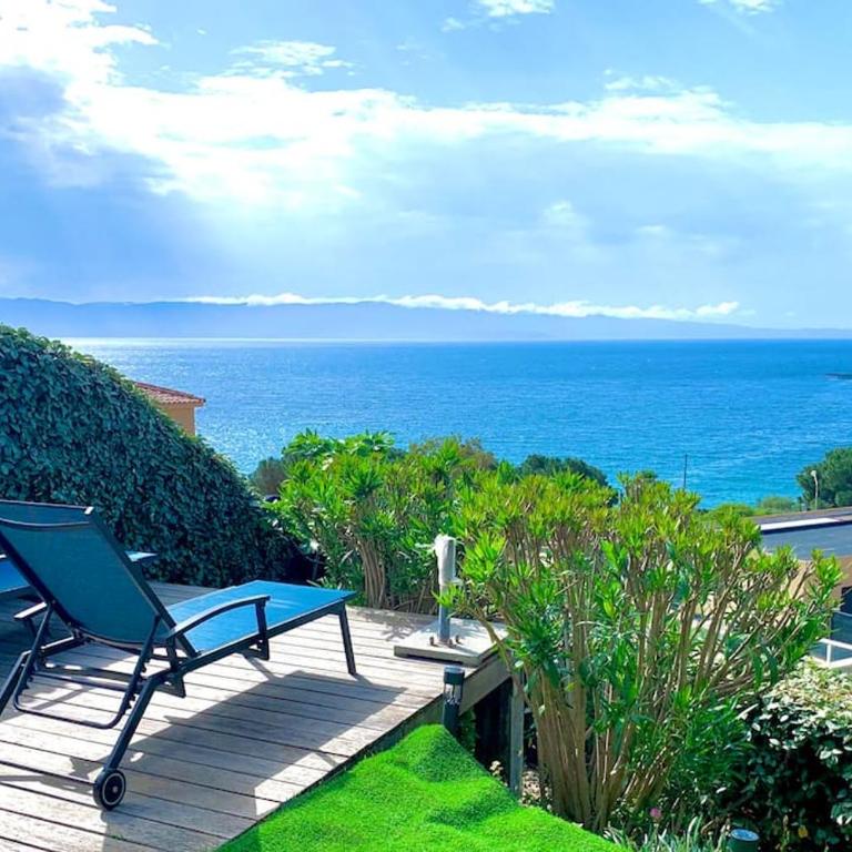 Ajaccio maison bord de mer dans résidence avec piscine - Maison 2 Chambres - 1