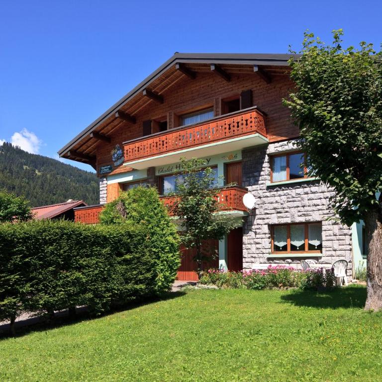 Chalet Holiday LES GETS - Apartment with Garden View - 2