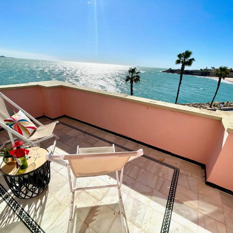 GATU Villa Océano frente al mar en Puerto Sherry " Preferente mayores de 25 años y familias " - Apartamento con vistas al mar - 17