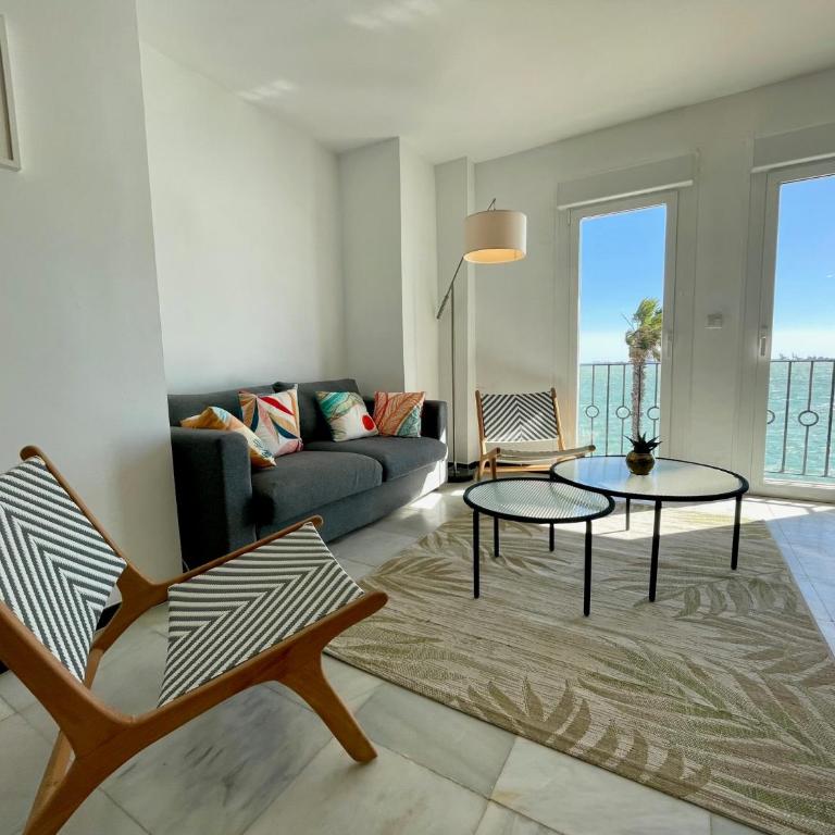 GATU Villa Océano frente al mar en Puerto Sherry " Preferente mayores de 25 años y familias " - Apartamento con vistas al mar - 25