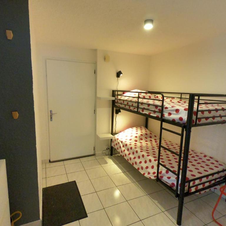 Appartement T2 45m2 avec terrasse - 4 personnes - Apartment mit 2 Schlafzimmern - 8