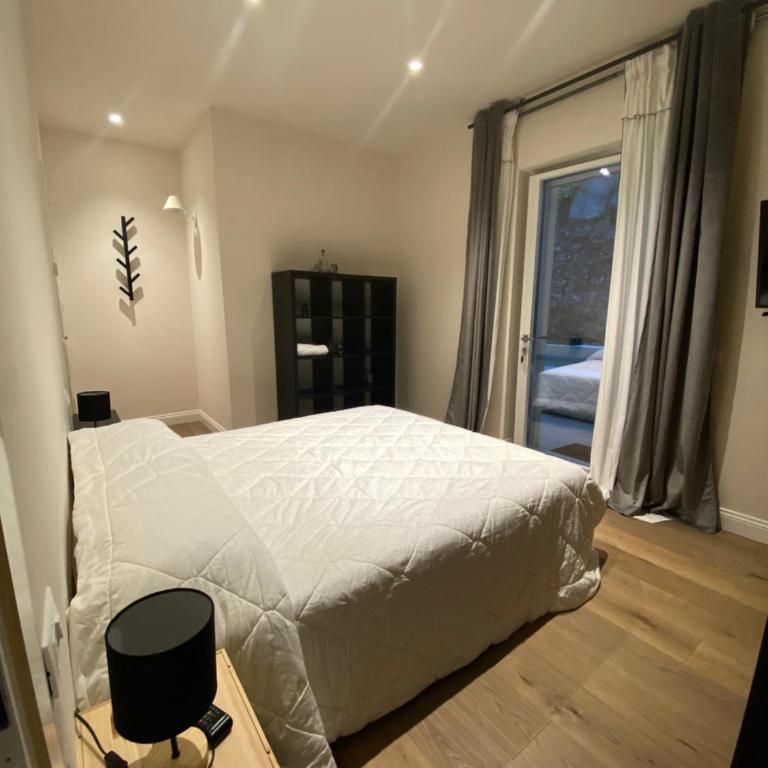 Villa Patrizia Pietrasanta - Camera Matrimoniale con Bagno Privato - 7