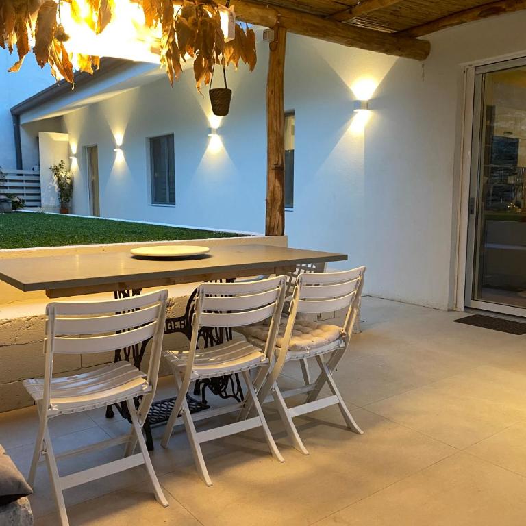 Villa Patrizia Pietrasanta - Camera Matrimoniale con Bagno Privato - 17