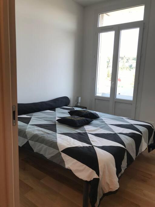 Saint Raphaël plage et centre ville 10 mn à pied - Two-Bedroom Apartment - 12