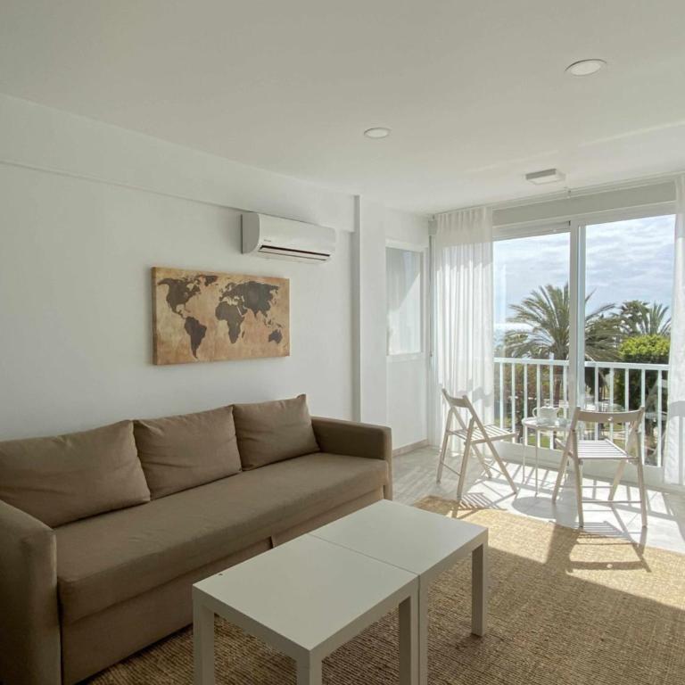 APARTAMENTO 2 HABITACIONES FRONTAL AL MAR 3 - Apartamento con vistas al mar - 10