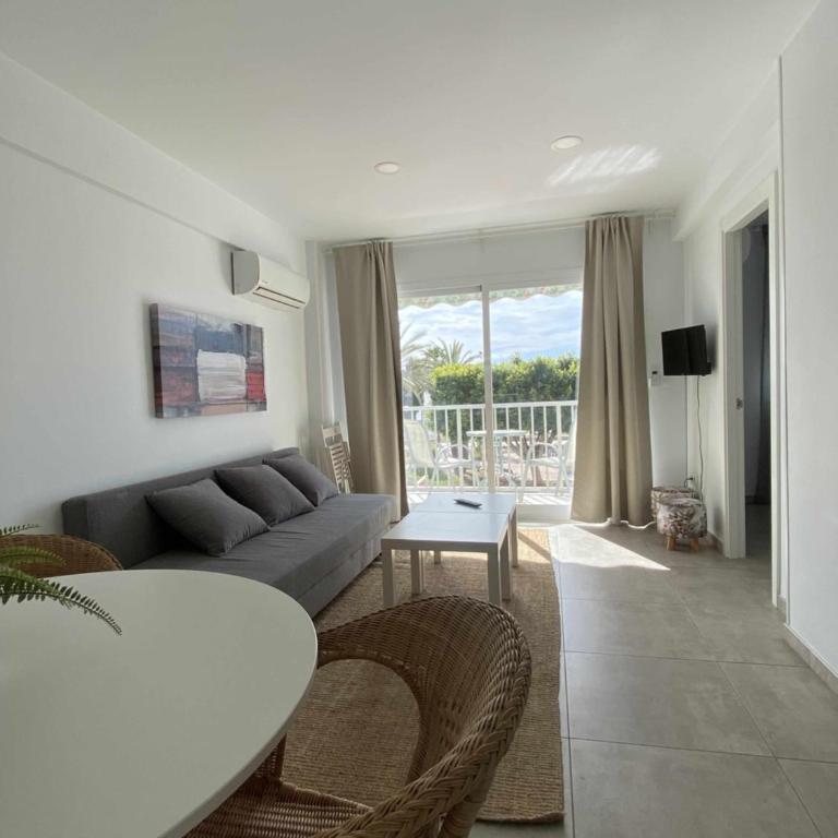 APARTAMENTO 2 HABITACIONES FRONTAL AL MAR 2 - Apartment with Sea View - 11