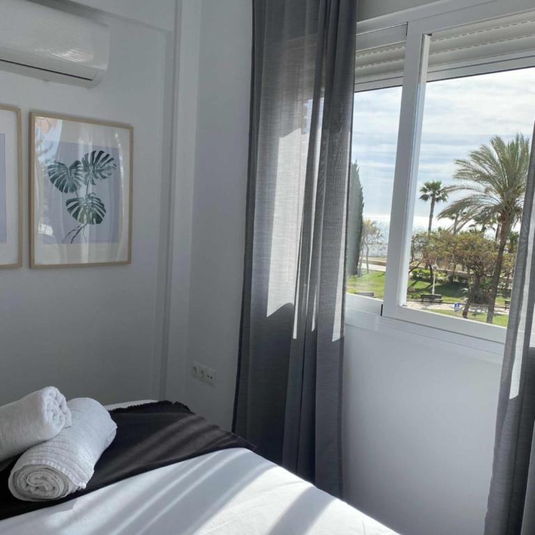 APARTAMENTO 2 HABITACIONES FRONTAL AL MAR 2 - Apartment with Sea View - 21