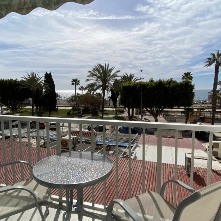 APARTAMENTO 2 HABITACIONES FRONTAL AL MAR 2 - Apartment with Sea View - 2