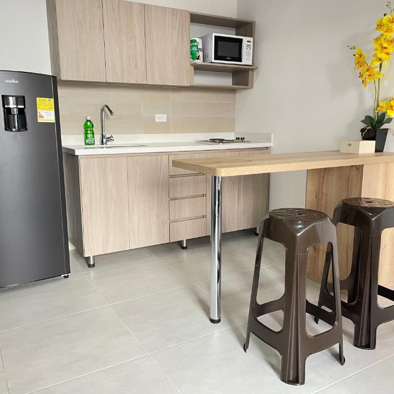 Apartamento en Laurels Medellín - Apartamento Estándar - 8
