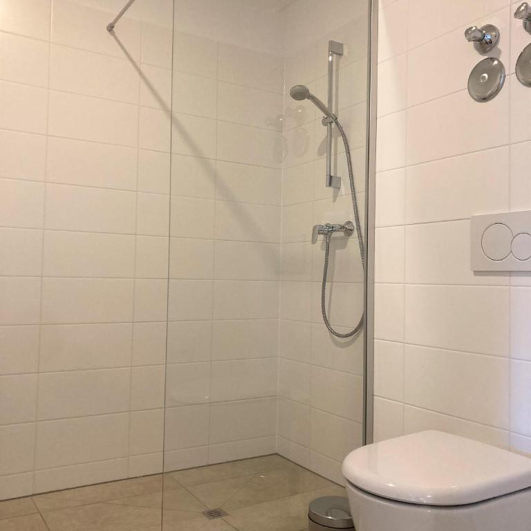 Reload by BestChoice - FREE Parking - Self Check-in - Apartment mit Balkon - 12