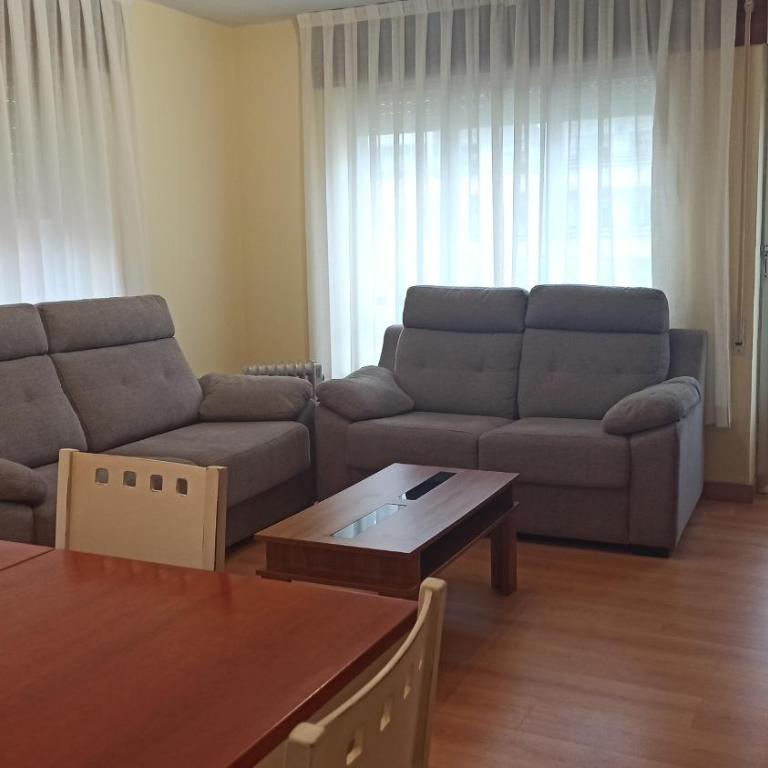 Raitán, apartamento centro de Llanes a 400 m de la playa VUT-2345-AS - Three-Bedroom Apartment - 17