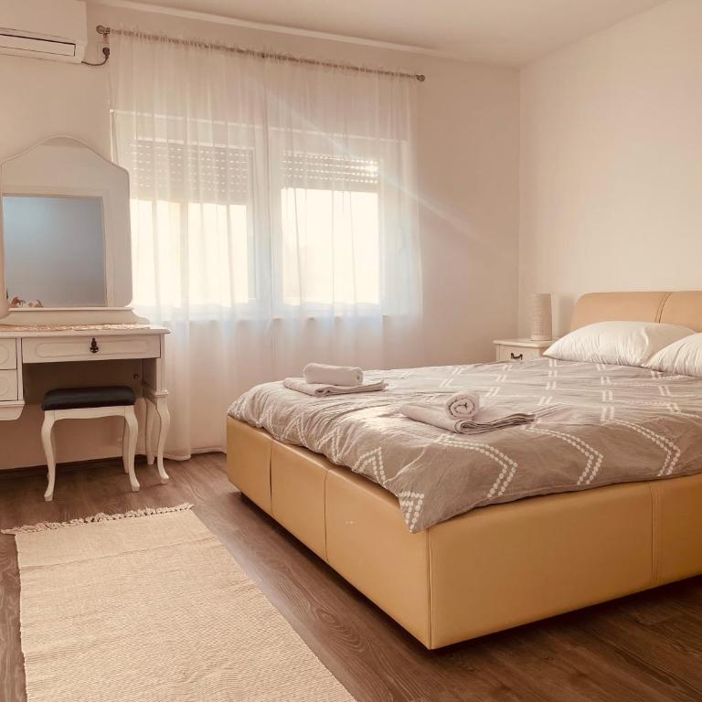 Mamma Mia! - Two-Bedroom Apartment - 1