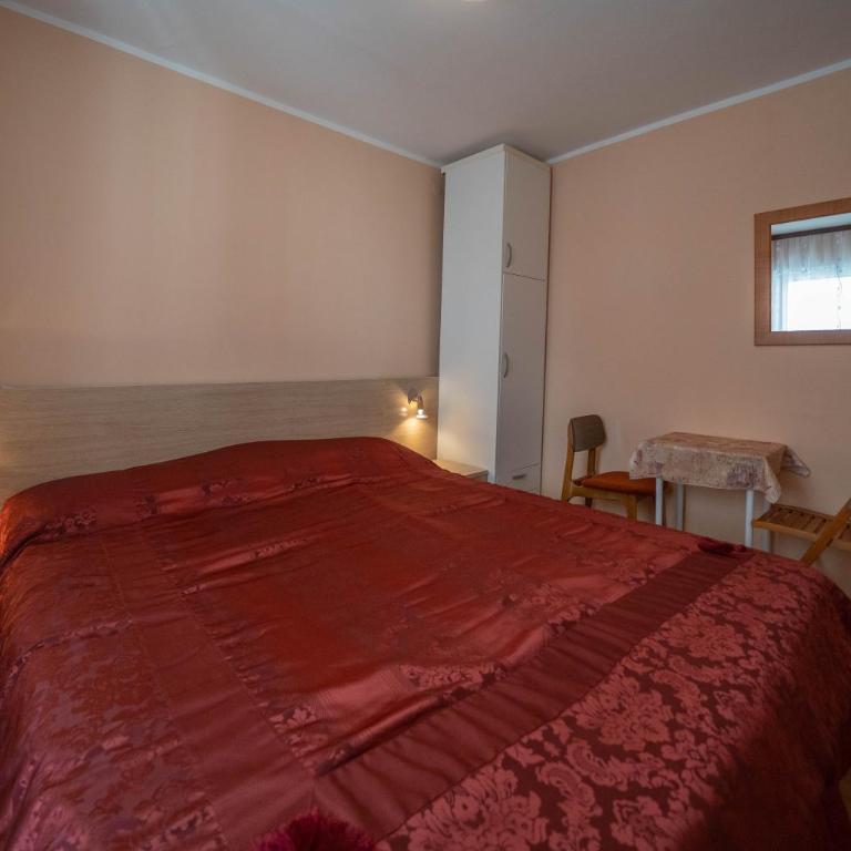 Seaside Serenity: 2-Bedroom Apartment with Boka Bay View - Apartman sa 2 Spavaće Sobe - 4