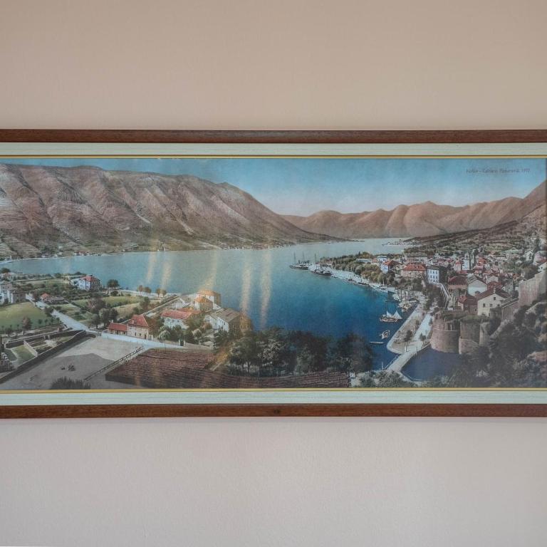 Seaside Serenity: 2-Bedroom Apartment with Boka Bay View - Apartman sa 2 Spavaće Sobe - 16