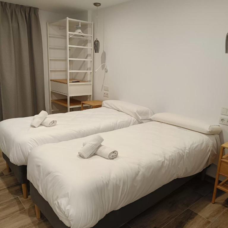 Hostal La Ermita - Habitación Doble - 2 camas - 7
