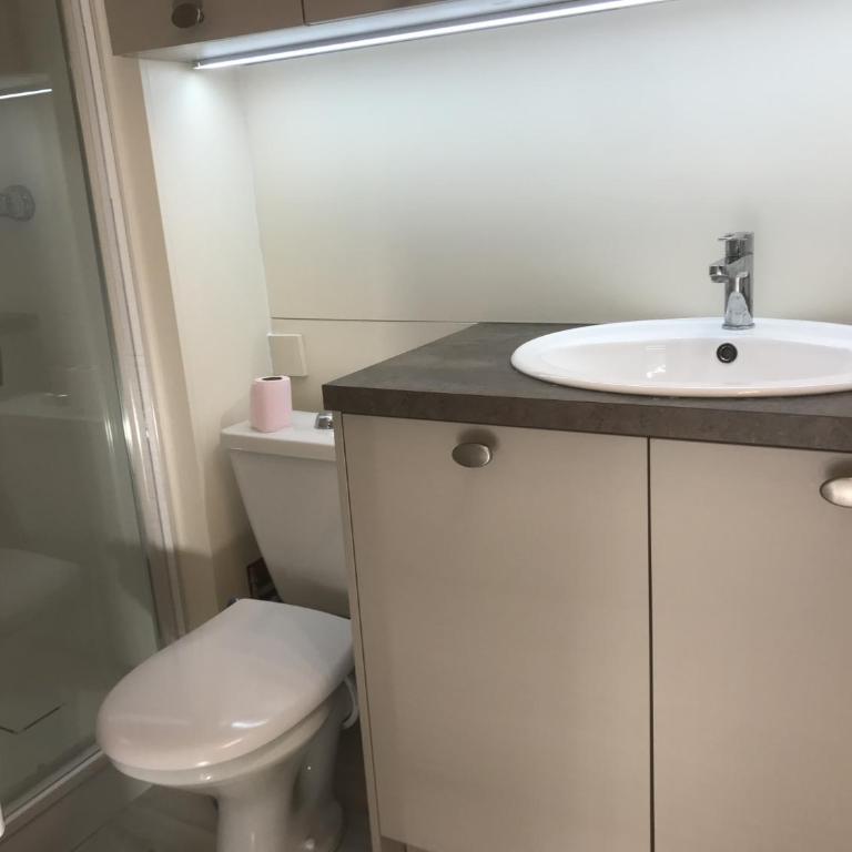 Studio Font Romeu - Chambre Double - Vue sur Montagne - 6